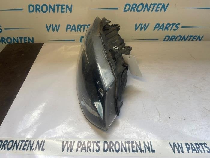 Phare droit d'un Volkswagen Polo, Volkswagen, -, 3 mois de garantie, Utilisé