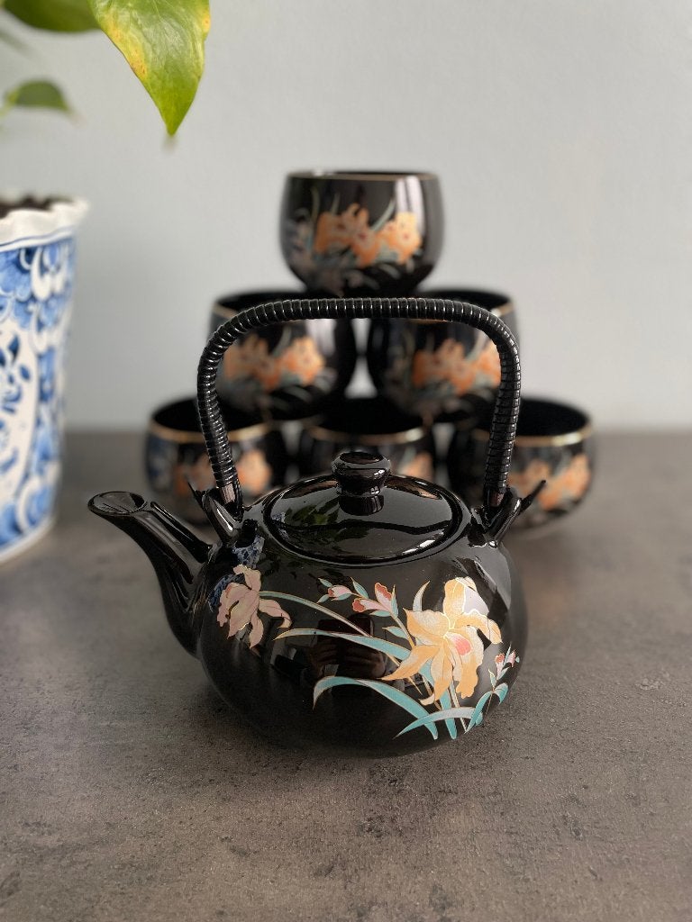 Vintage porseleinen theeset uit Japan, Ophalen