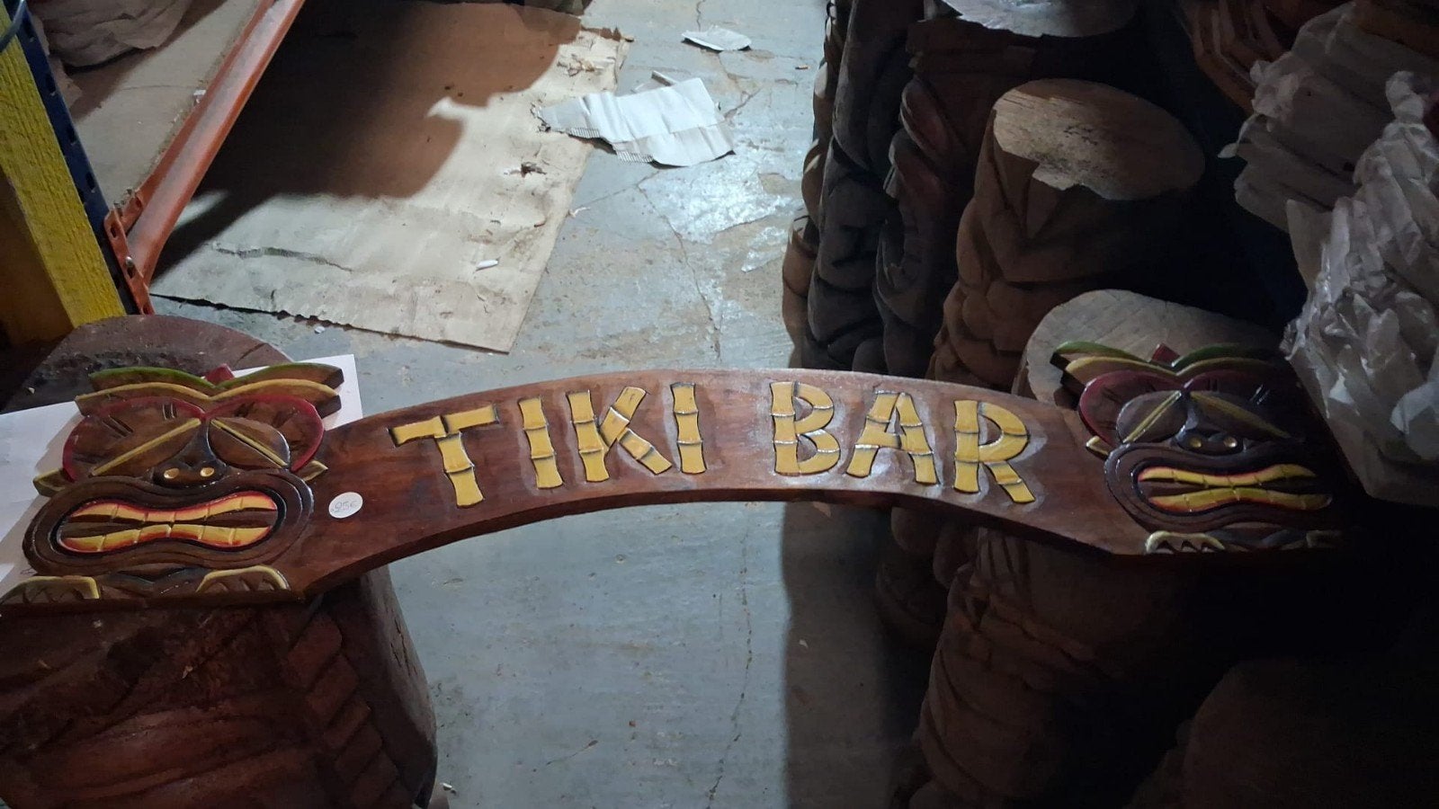 plaque tiki bar 100 cm en bois d albesia, Ophalen of Verzenden, Hout