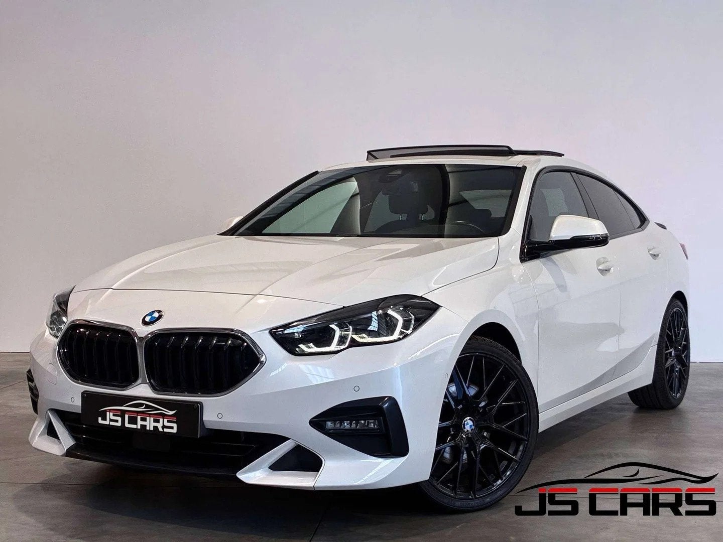 BMW 2 Serie 218 iA Gran Coupé SPORT-1ERPRO-COCKPIT-T.O-HUD-, Auto's, 4 deurs, Gebruikt, 1905 kg, 136 pk