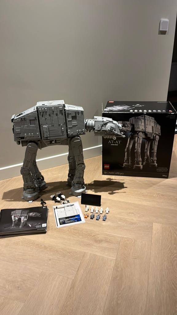 Lego Star Wars UCS 75313 AT-AT, Enfants & Bébés, Jouets | Duplo & Lego, Star Wars, Lego, Comme neuf, Enlèvement