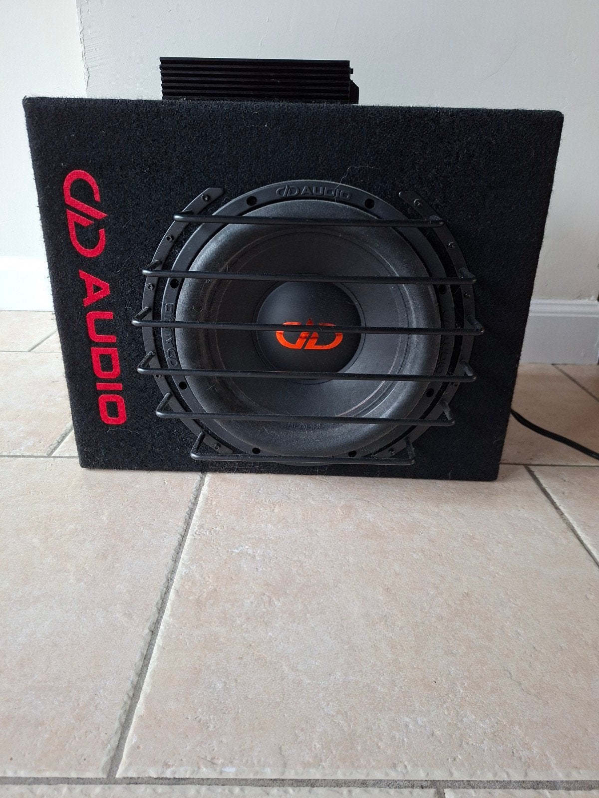 Subwoofer met versterker voor in auto, Auto diversen, Ophalen, Gebruikt