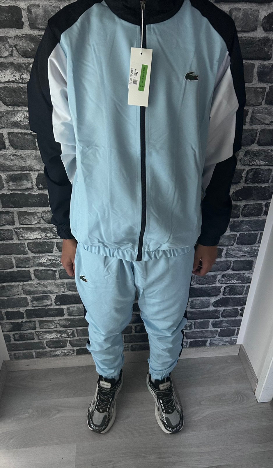 Survêtement Lacoste, Enlèvement ou Envoi, Comme neuf, Taille 48/50 (M), Bleu