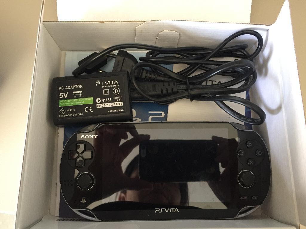 PS Vita Model PCH-1004-originele verpakking, Ophalen, Zo goed als nieuw