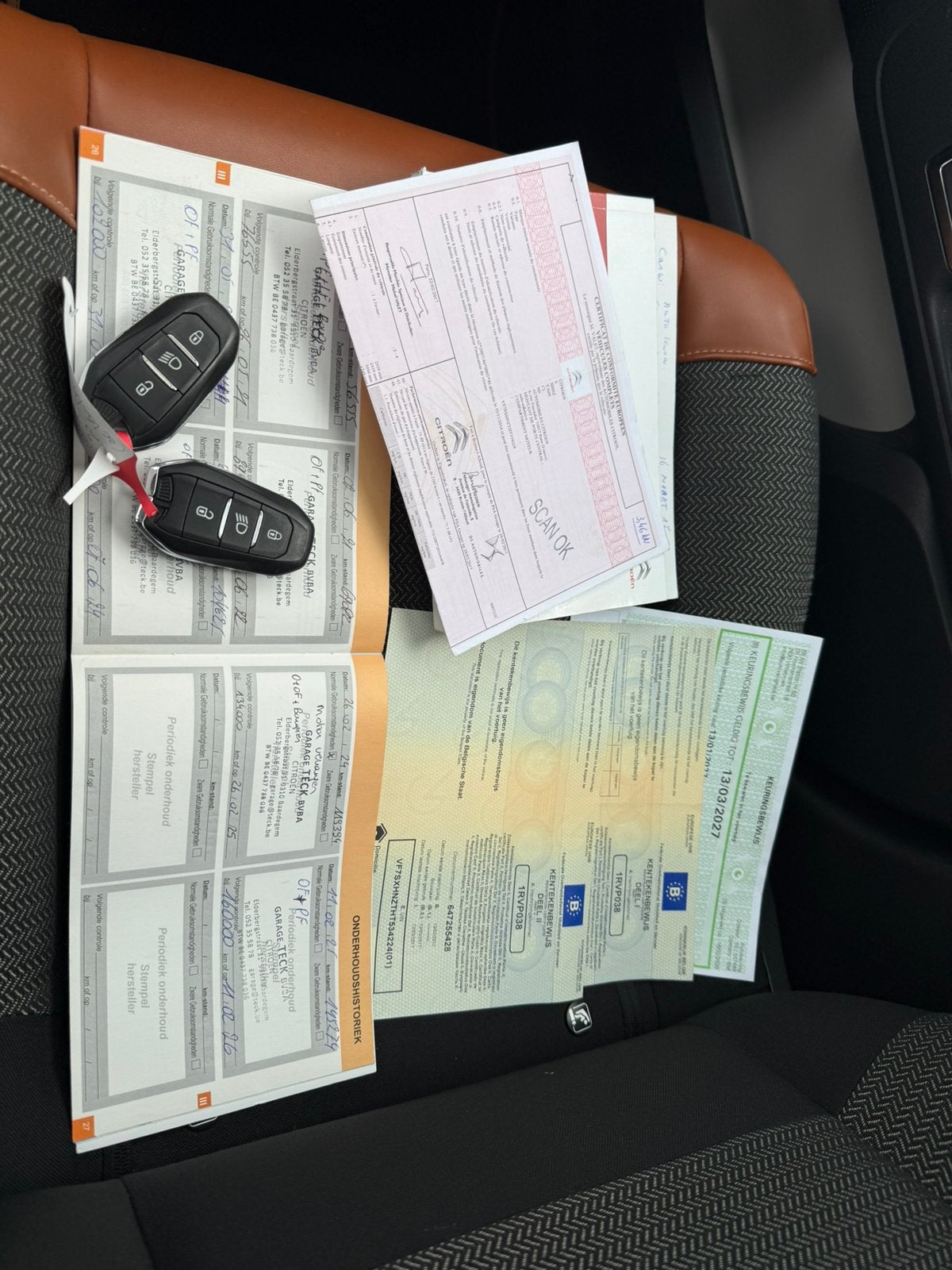 - Citroën C3 - 1.2 Essence - BJ2017 - Automatique - Carplay, Autos, Achat, Euro 6, Entreprise, 110 g/km