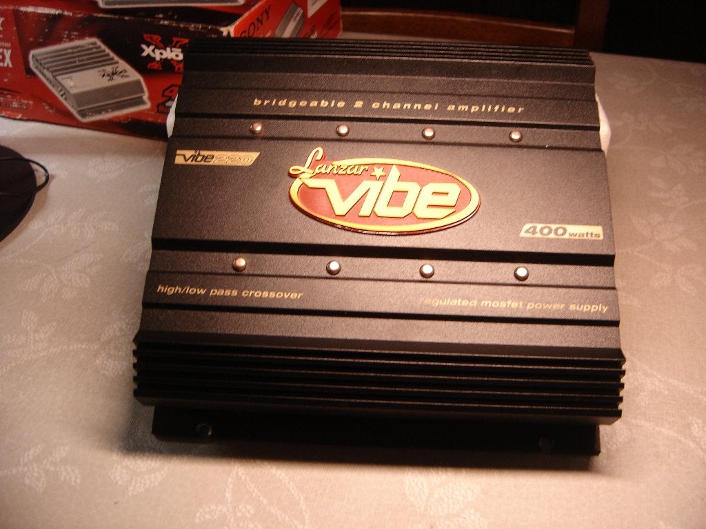 Lanzar Vibe 220 - Two channel high power mosfet amplifier, Auto diversen, Autospeakers, Ophalen, Nieuw