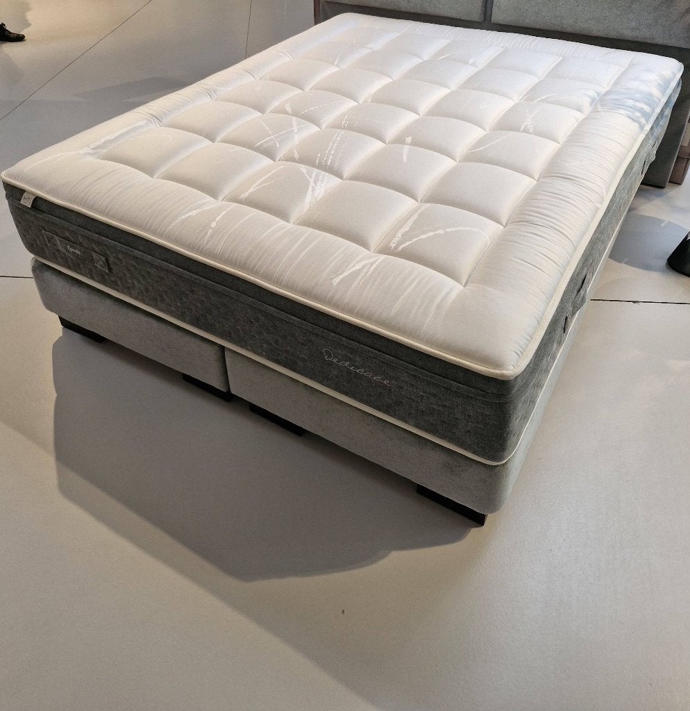 Matelas, Matelas, Comme neuf, Enlèvement, 180 cm