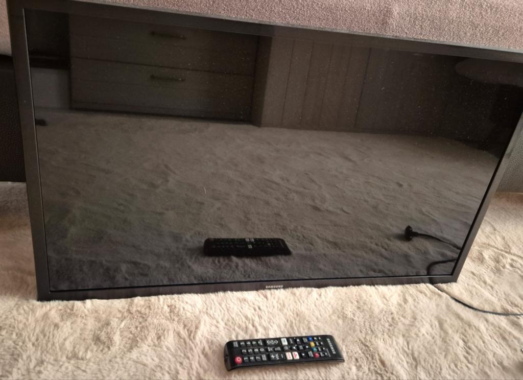 Samsung smart tv in nieuwstaat, Ophalen of Verzenden, Zo goed als nieuw, Samsung, Smart TV