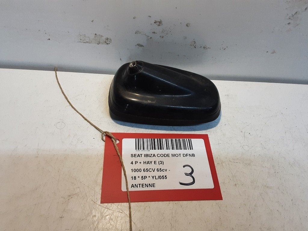 ANTENNE Seat Ibiza V (KJB) (01-2017/-) (6C0035601D), Autos : Pièces & Accessoires, Électronique & Câbles, Mevr. I. Hauben, Utilisé