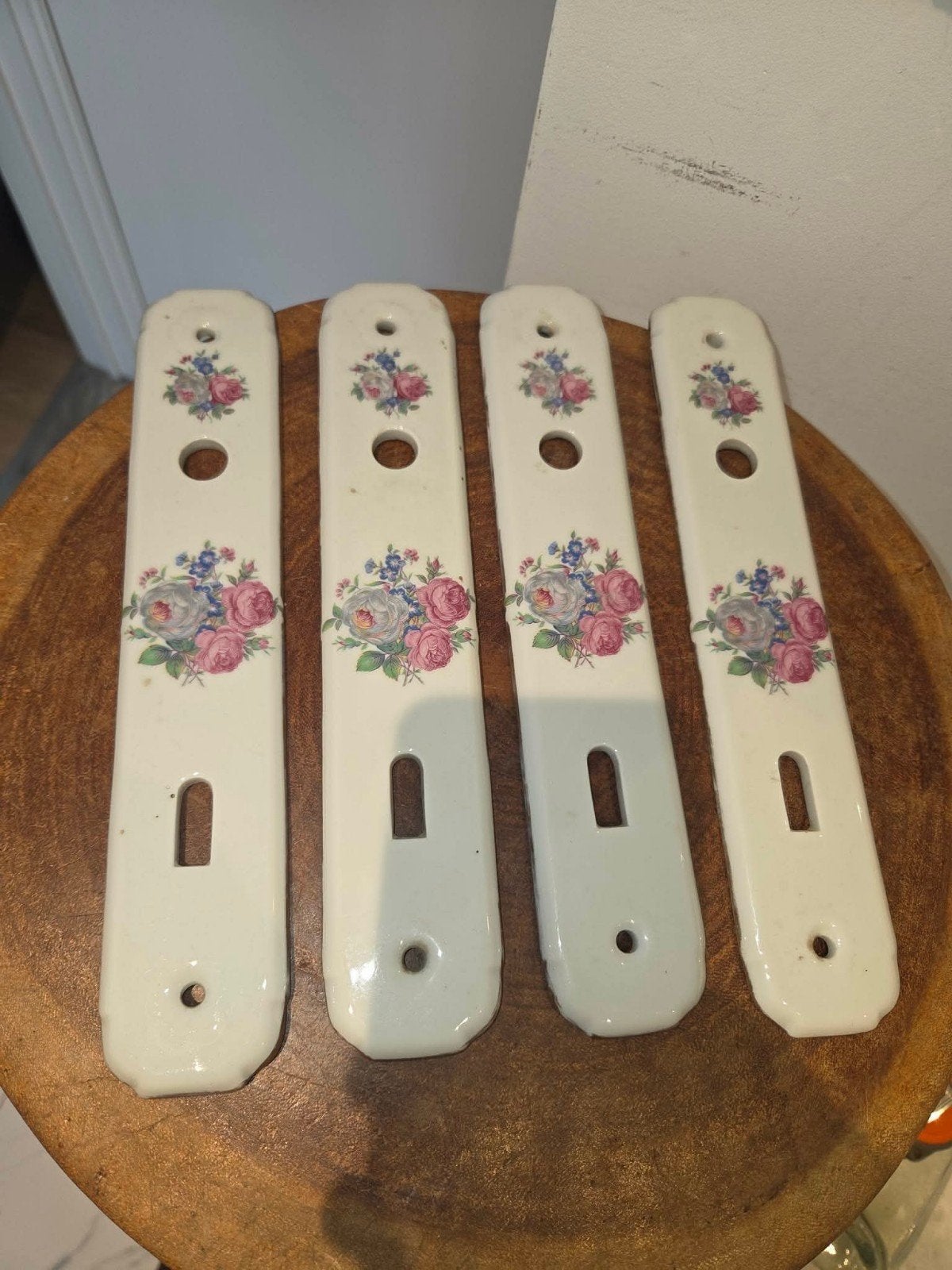 2 Sets Vintage Franse Porseleinen Deurklinken – Bloemenmotie, Ophalen of Verzenden