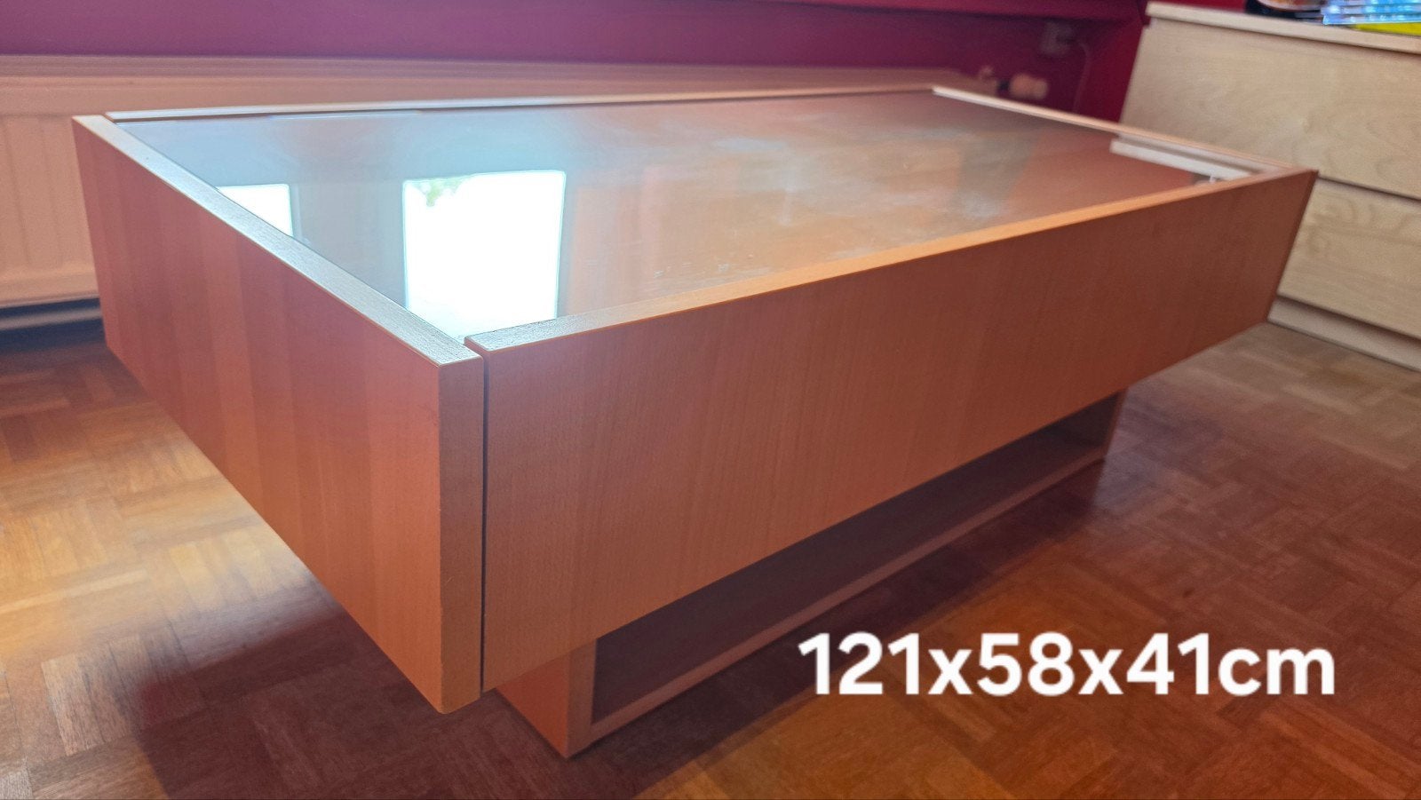 Ikea salontafel, Ophalen