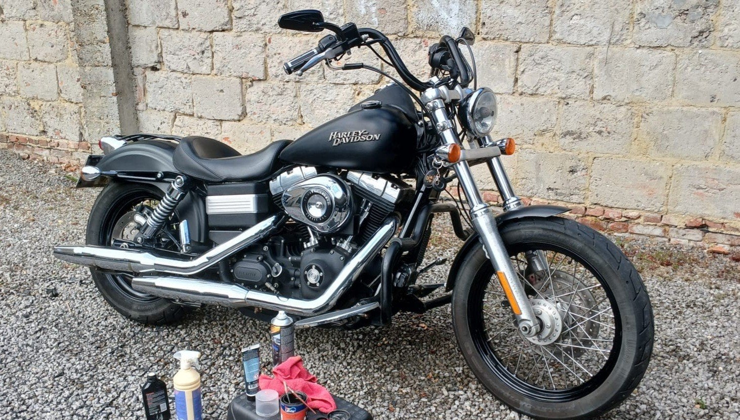Harley Davidson Dyna Street Bob, 2 cilinders, Chopper, Gebruikt, Particulier