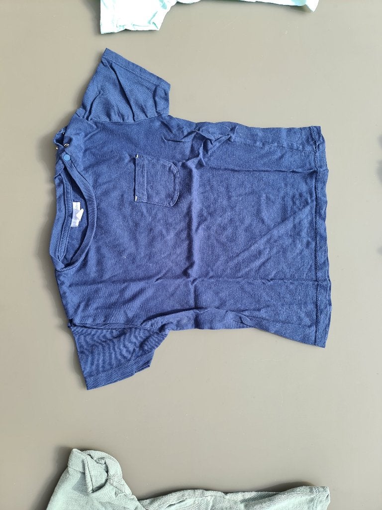 blauw t-shirt met borstzakje, Fagottino, 92, Kinderen en Baby's, Kinderkleding | Maat 92, Ophalen, Zo goed als nieuw