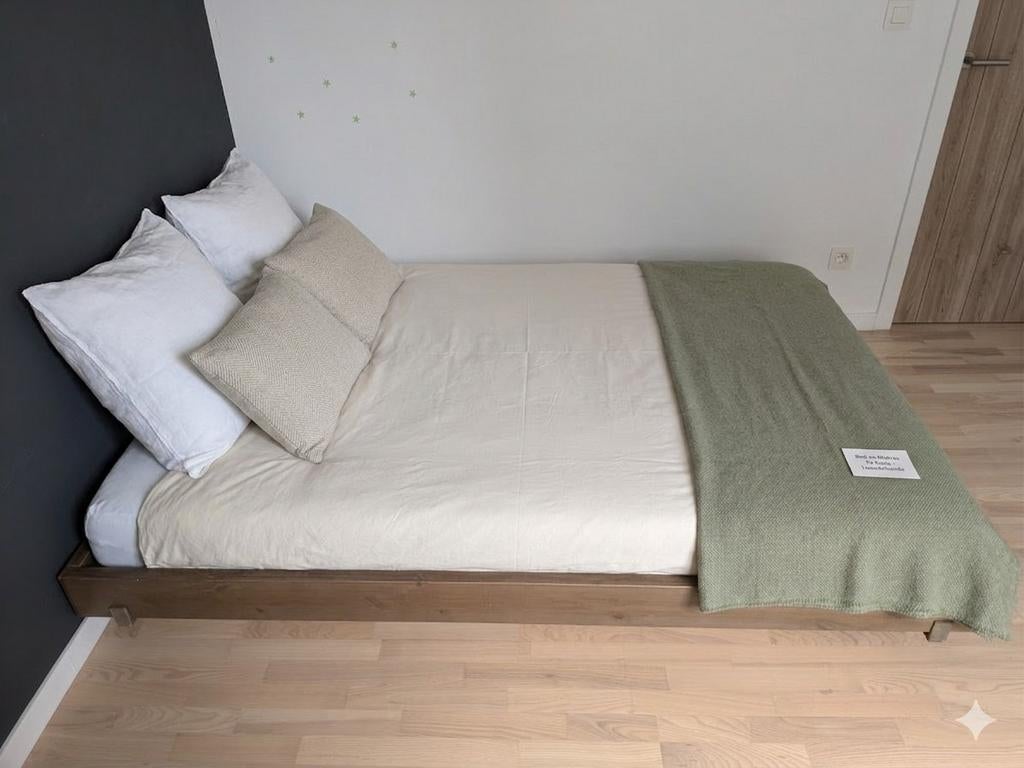 Japans laag bed (Karup Design) 140x200, Huis en Inrichting, Ophalen