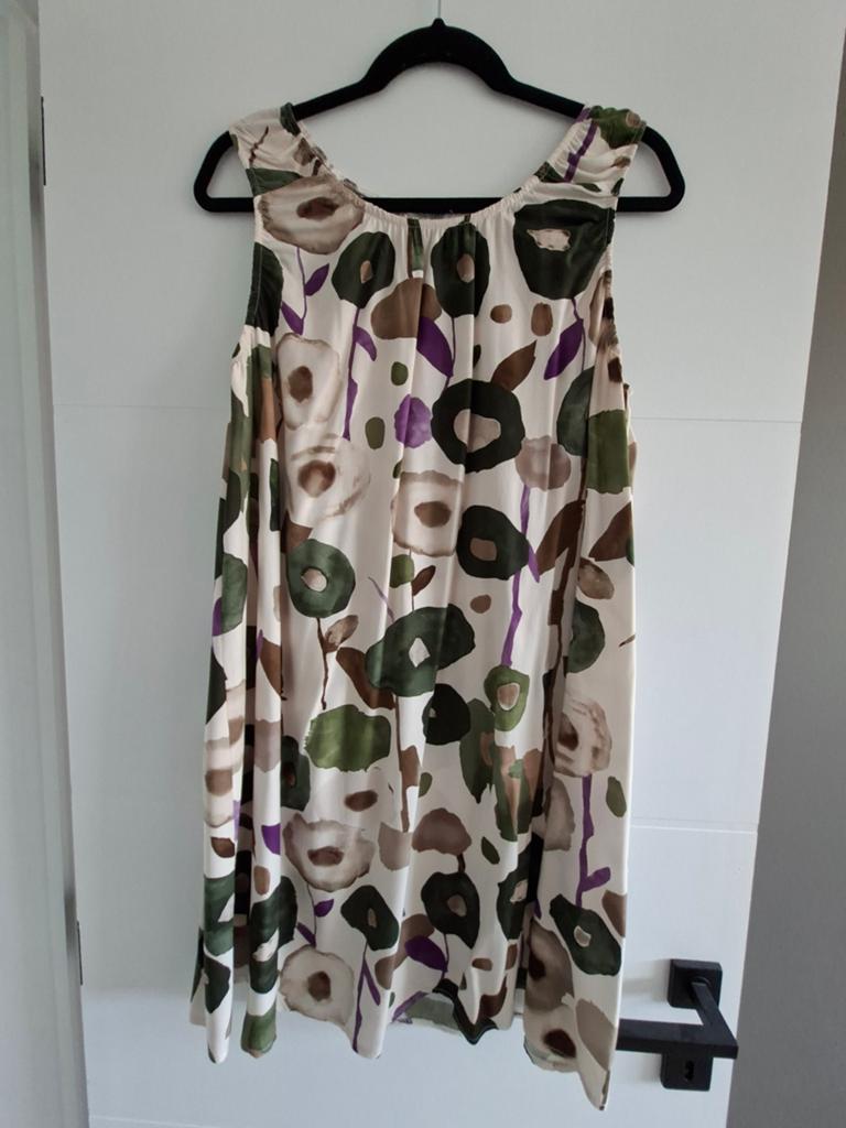 3 splinternieuwe zomerkleedjes taille uniek, Ophalen, Nieuw