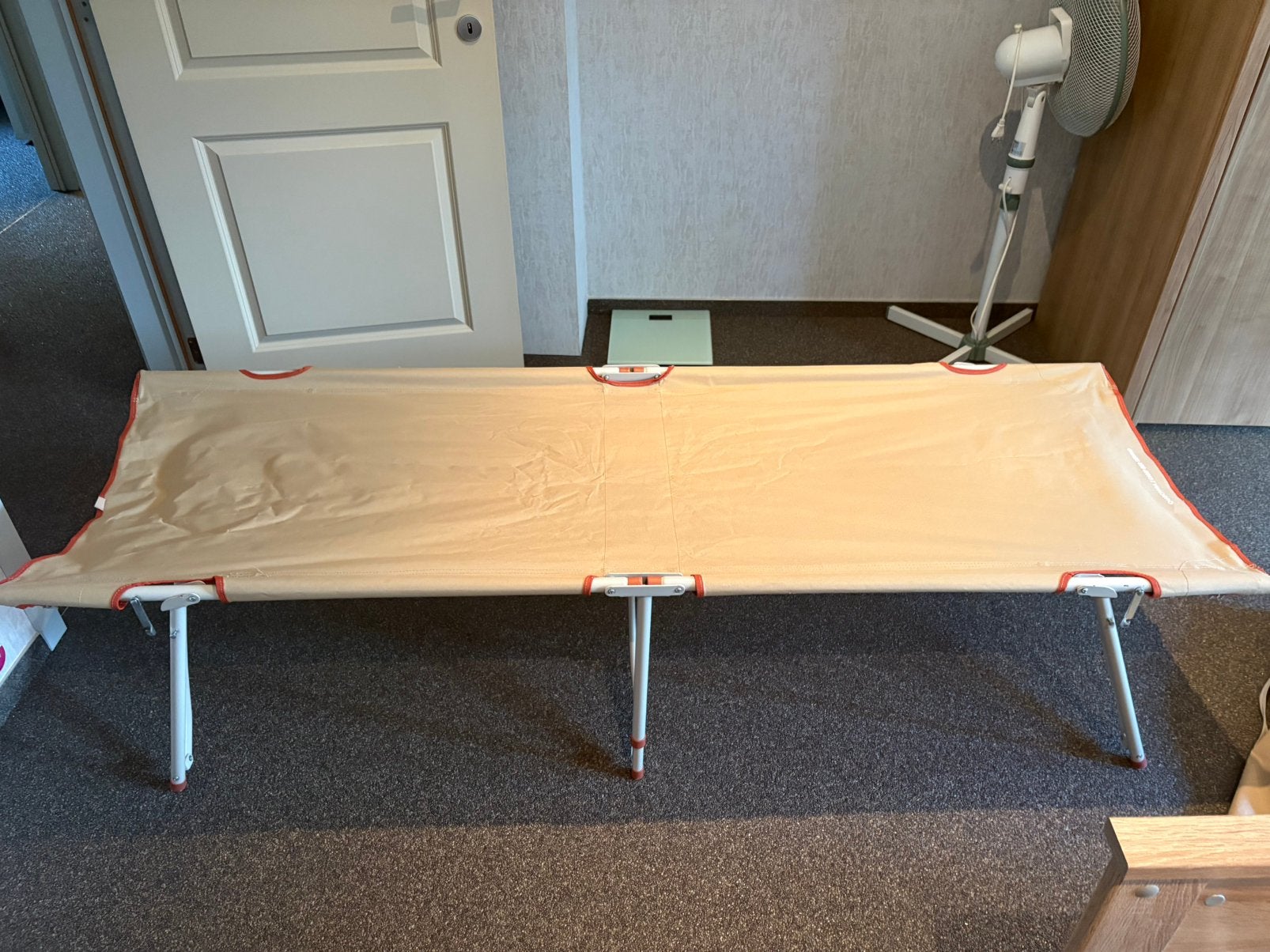 Veldbed, Caravans en Kamperen, Ophalen, Gebruikt