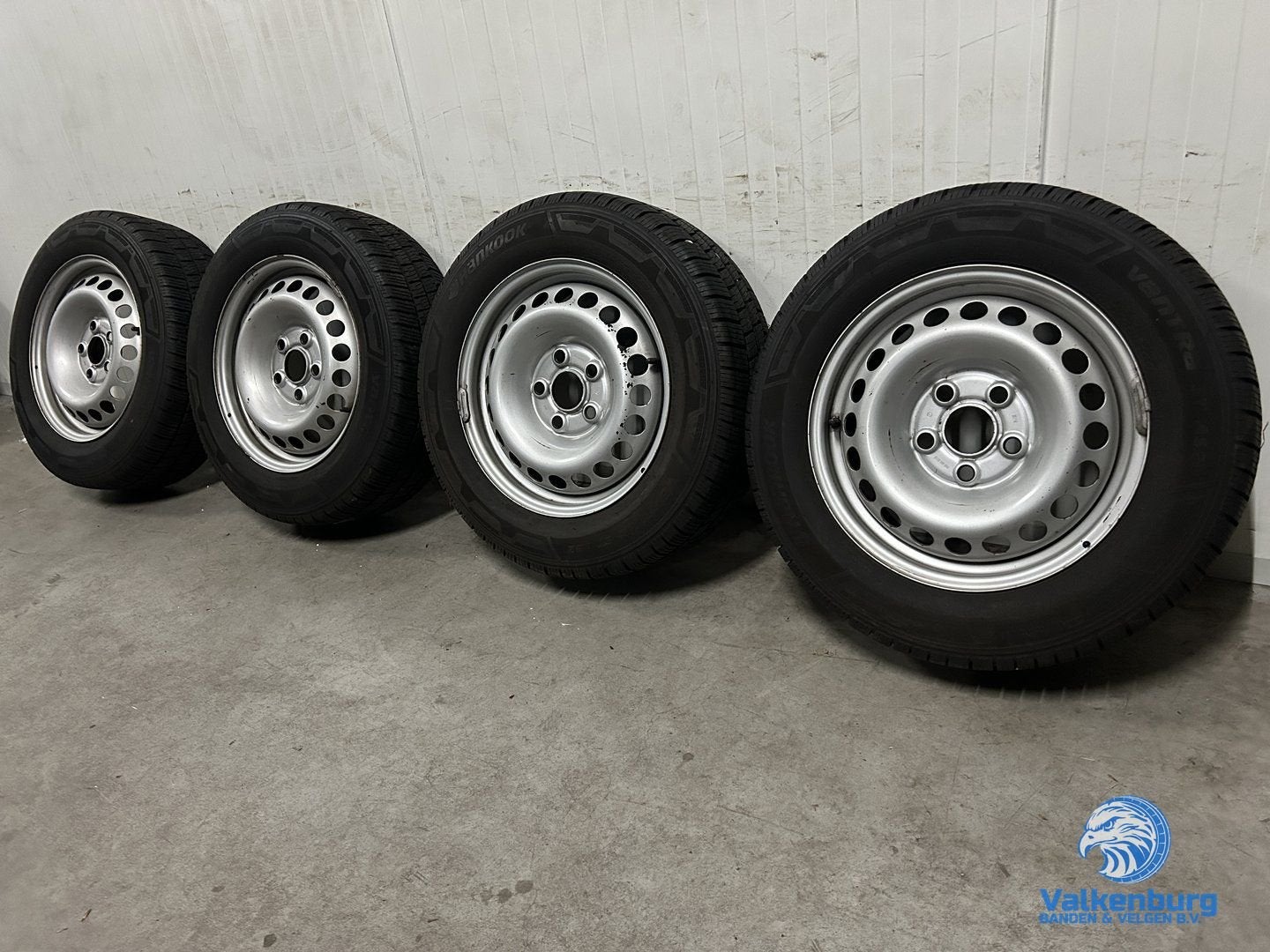 9-10mm! Originele VW Transporter T5 GP T6 T6.1 16 inch stale, Autos : Pièces & Accessoires, Pneus et Jantes, 4 Saisons, 16 pouces