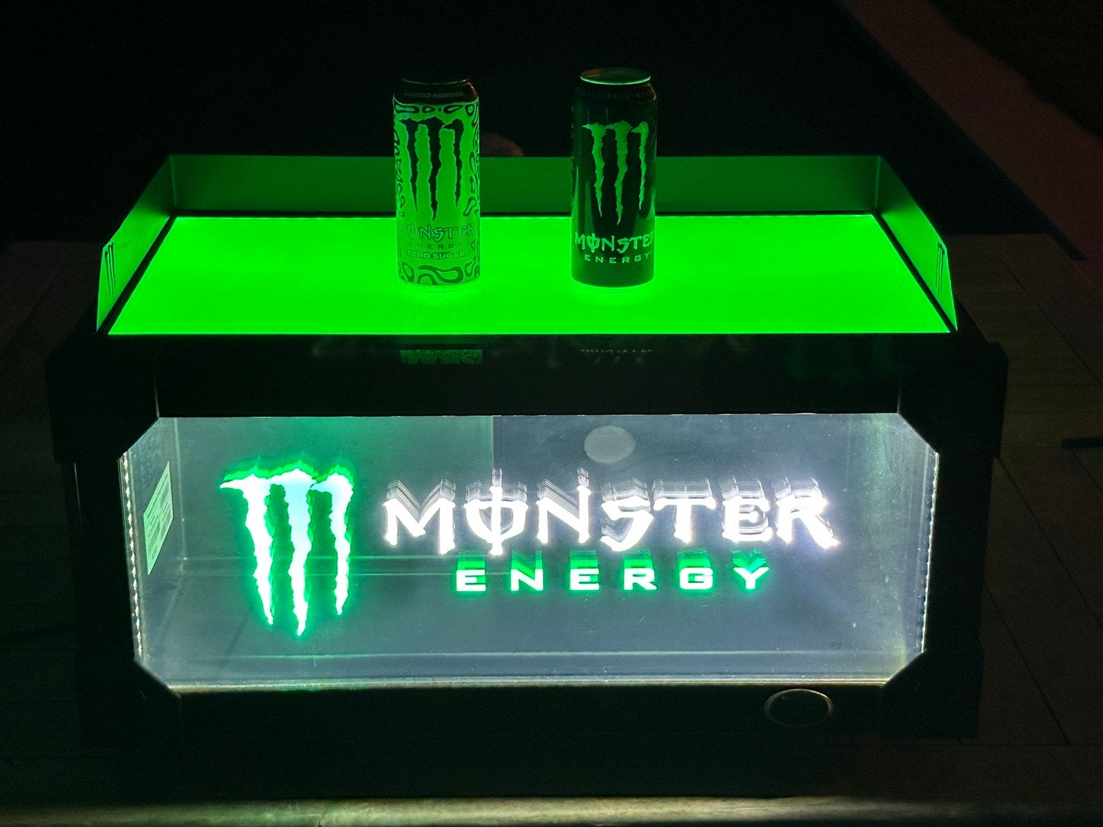 Monster Energy koelkast in nieuwstaat!, Electroménager, Réfrigérateurs & Frigos, Enlèvement, Comme neuf