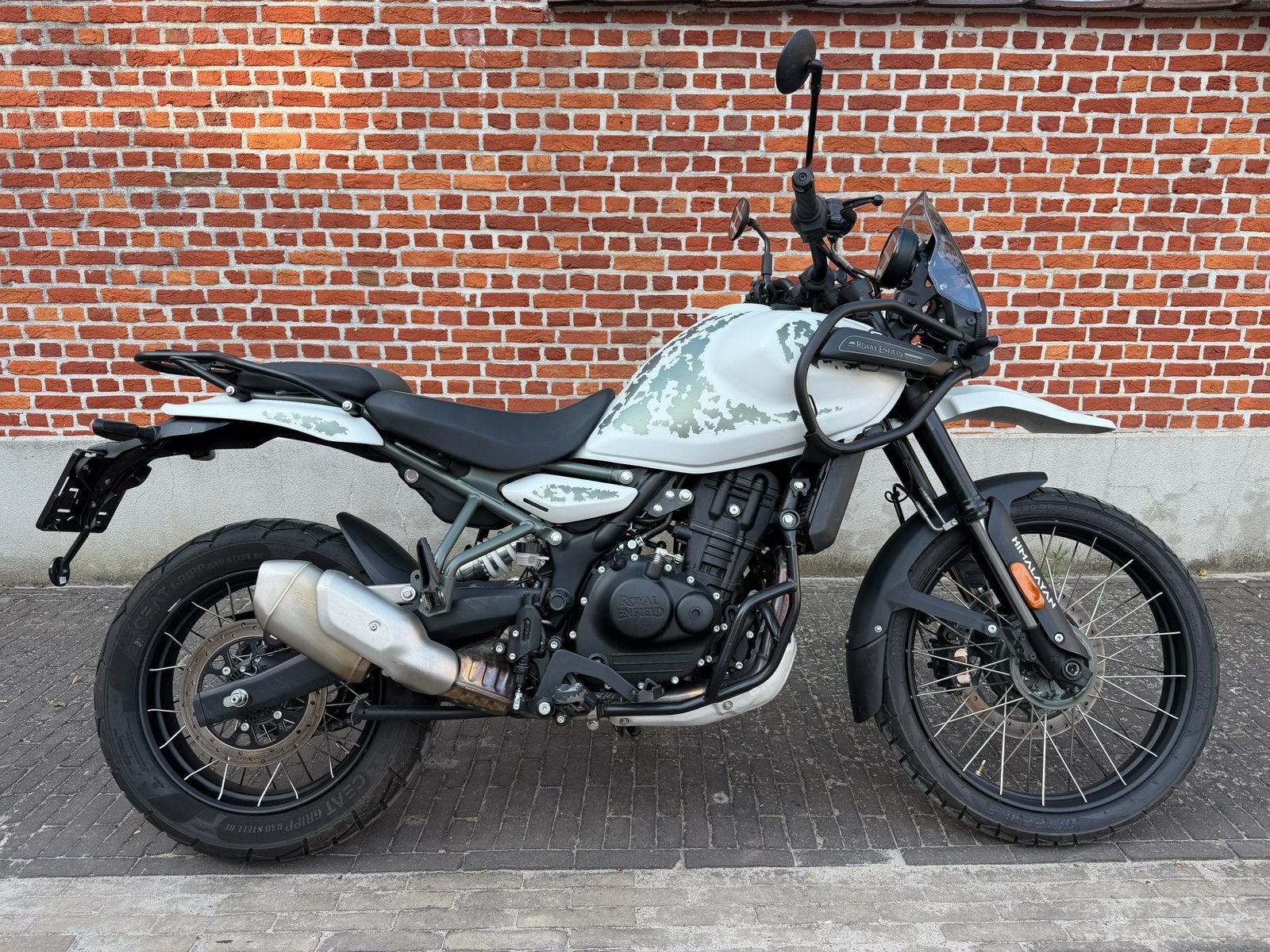 Royal Enfield Himalayan 450 - 06/2025 - 1400km - nieuwstaat, Motos, Motos | Royal Enfield, Entreprise, Enduro, 12 à 35 kW, Permis Moto A2 minimum