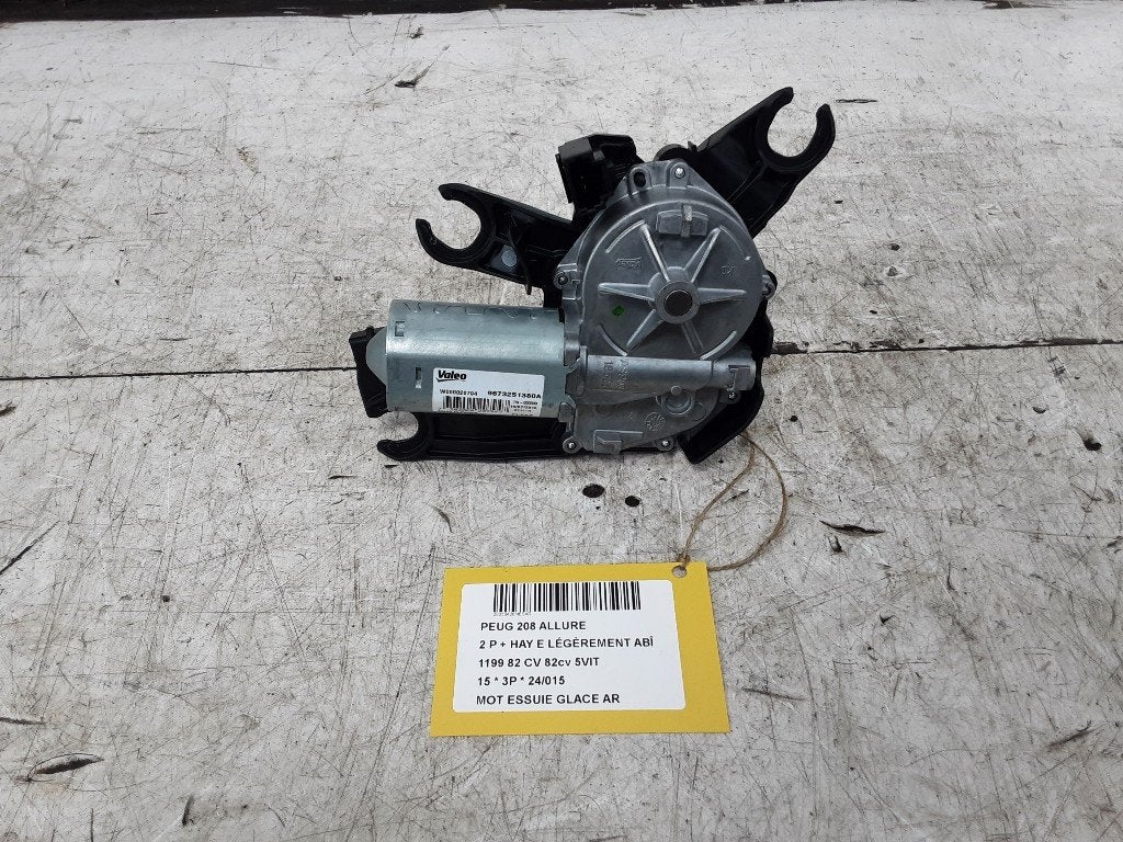 MOTEUR ESSUIE-GLACE ARRIÈRE 208 I (CA / CC / CK / CL), Kontakt-peugeot@peugeot.com, Utilisé, Peugeot Deutschland GmbH, Bahnhofsplatz
65423  Rüsselsheim, DE