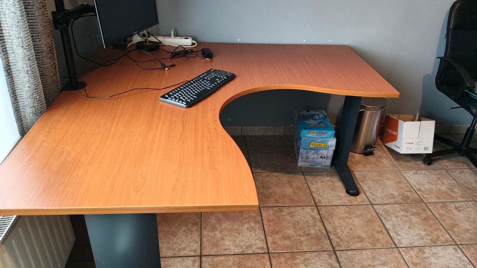 Hoekbureau, Huis en Inrichting, Ophalen, Zo goed als nieuw, Hoekbureau