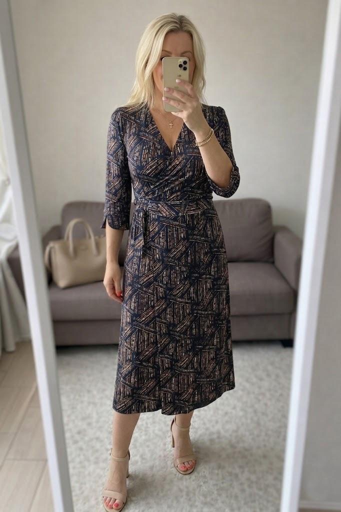 Jurk K-Design xxl, Overige kleuren, Verzenden, Maat 46/48 (XL) of groter, Onder de knie