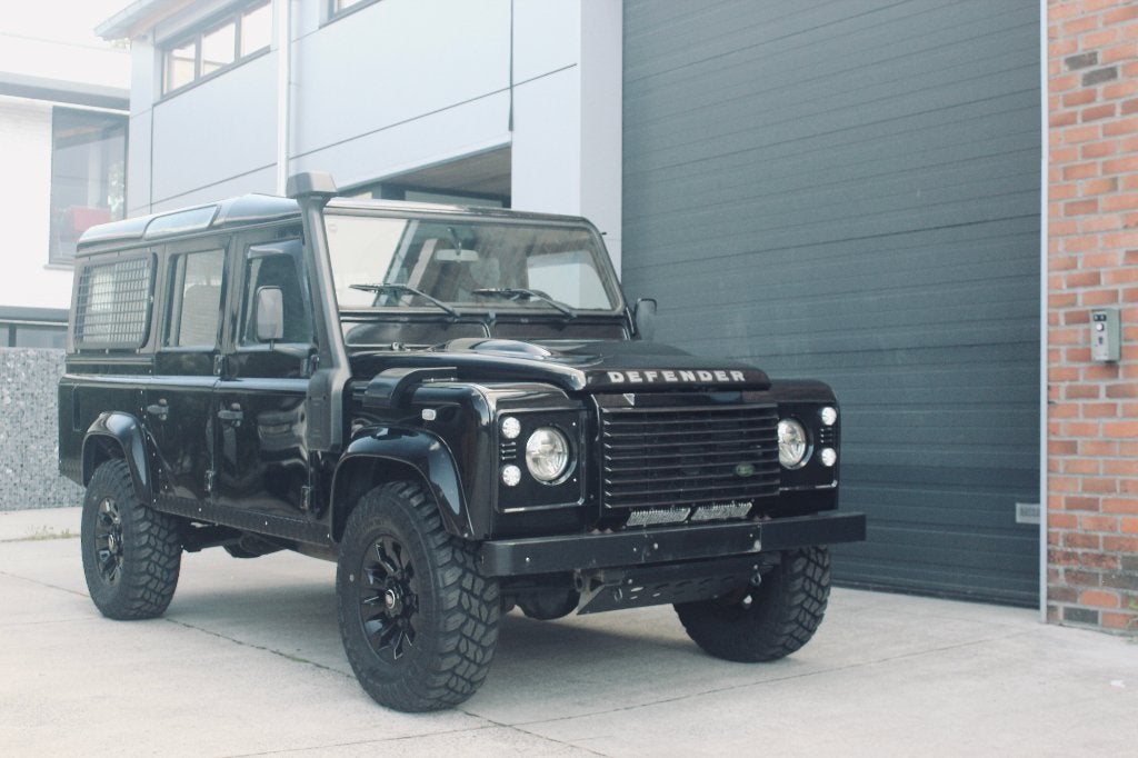 Defender 110 SE // TD4 2.2 // 5 zitplaatsen, Auto's, Land Rover, 90 kW, Euro 5, Zwart, 4 cilinders