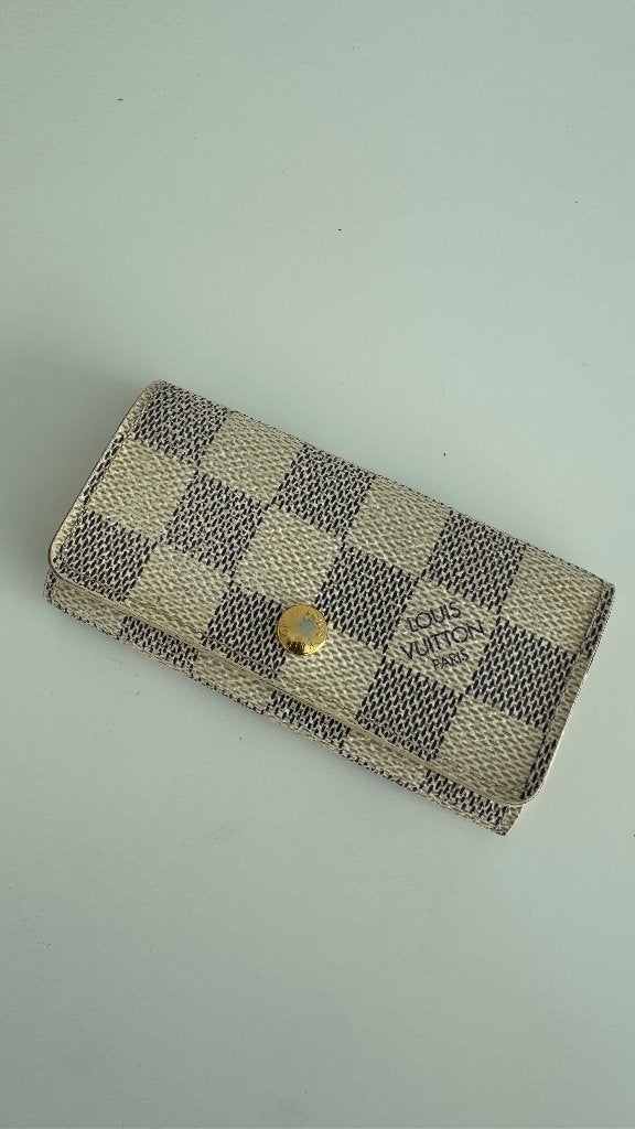 Louis Vuitton 4 Key Holder Damier Azur, Ophalen of Verzenden, Gebruikt, Beige, Overige typen