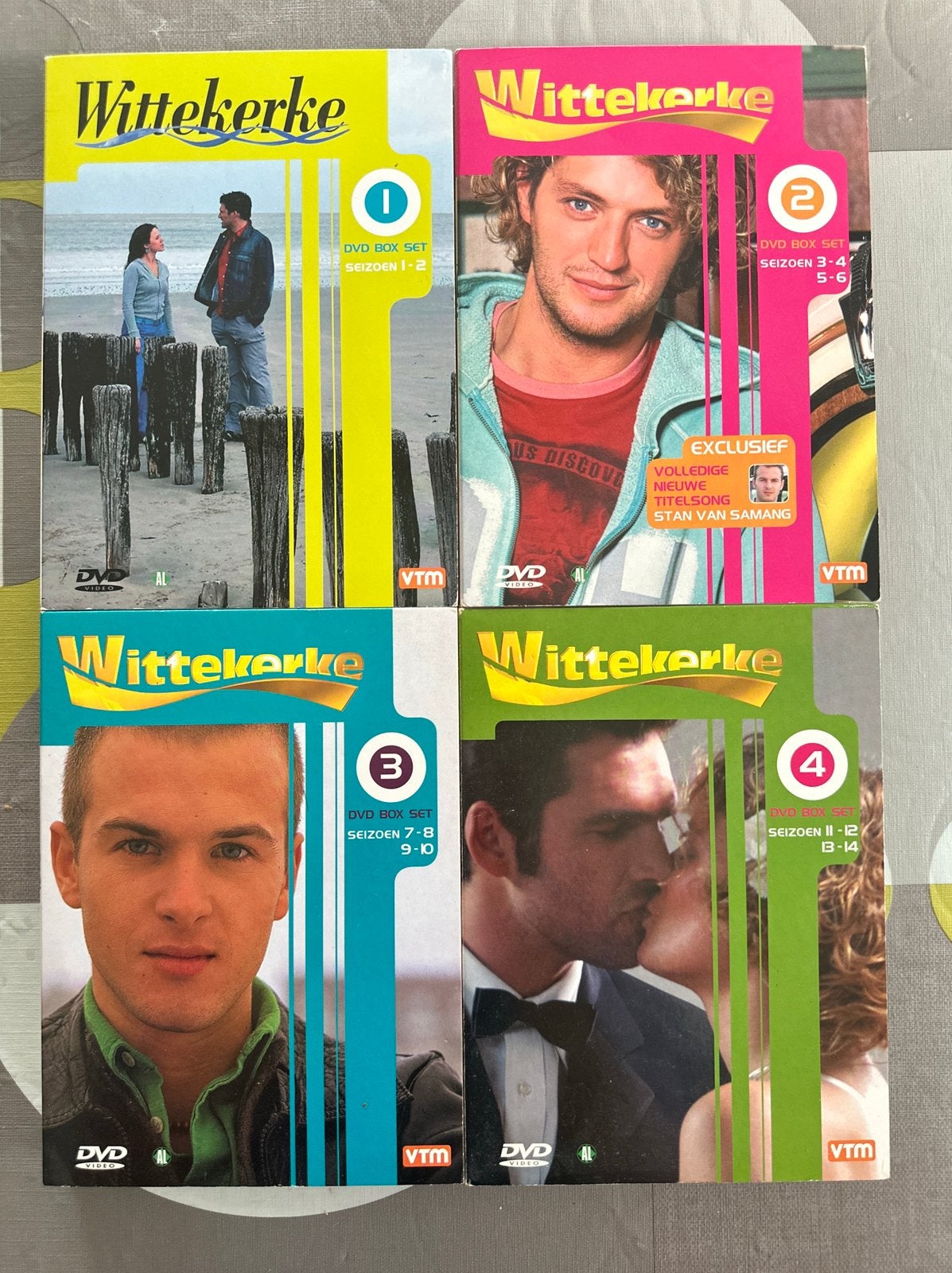 Wittekerke VOLLEDIGE REEKS!, Ophalen, Zo goed als nieuw