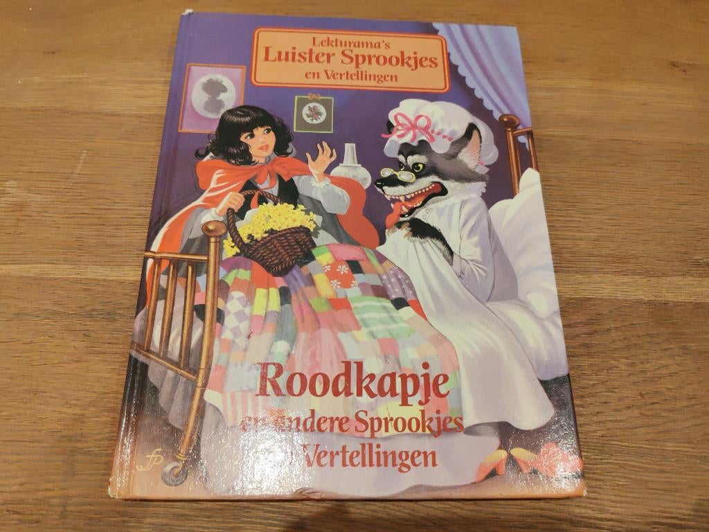 Roodkapje en andere sprookjes vertellingen, Boeken, Ophalen of Verzenden, Gelezen
