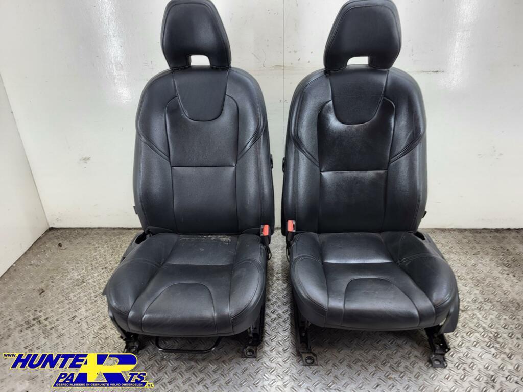 Stoelenset voor + achter Volvo V40 ('12-'19), Gebruikt, Ophalen of Verzenden, Volvo, Volvo