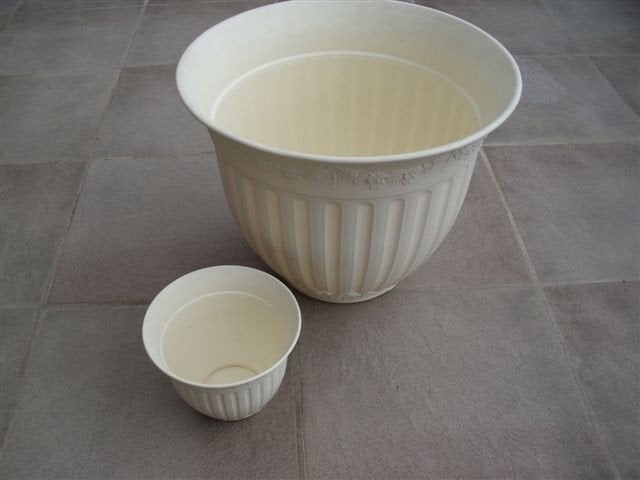 Bloempotten Ypma, Kunststof, Rond, Zo goed als nieuw, Minder dan 40 cm
