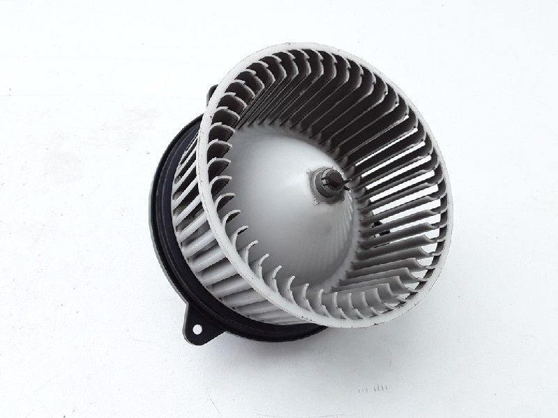 VENTILATEUR RADIATEUR MOTEUR 323 (BJ12) (|89400000082|), Utilisé, Mazda
