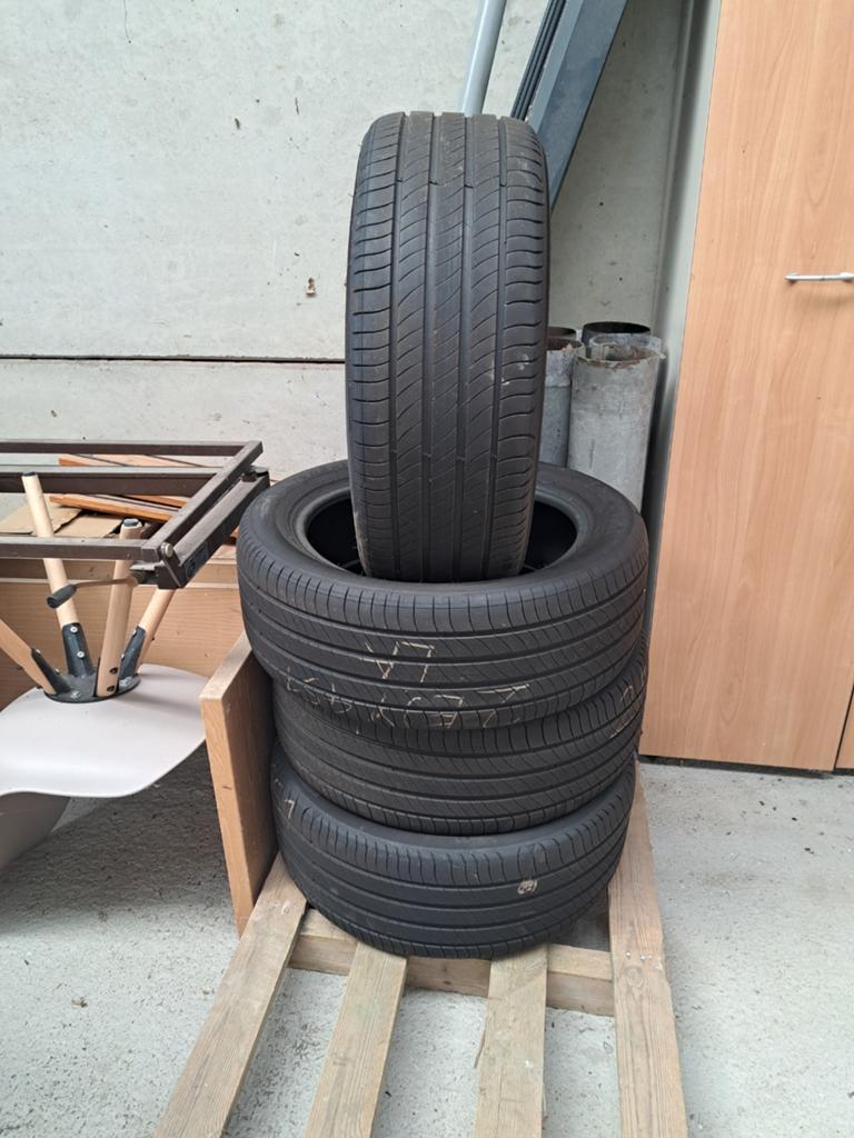 Michelin zomerbanden SUV Primacy 4 - 235/50/19 XL S1, Ophalen, Zomerbanden, Band(en)
