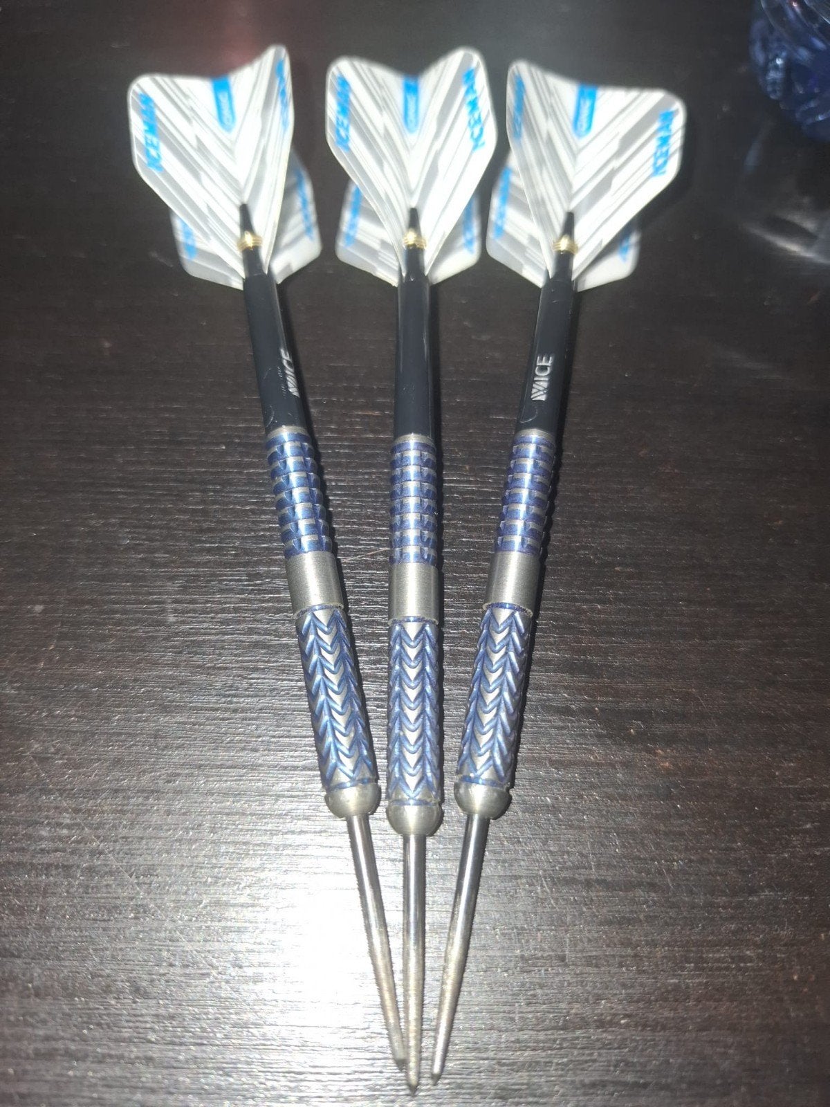 2 jeux de flèches Gerwyn Price à vendre pour fléchettes 24 g, Enlèvement, Utilisé, Fléchettes