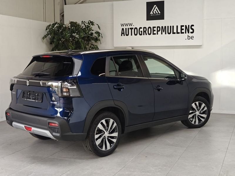 Suzuki SX4 s-cross Grand Luxe + 2WD (MY24), Autos, Achat, Entreprise, Boîte manuelle, https://public.car-pass.be/vhr/0b549fbd-5ef7-4398-836c-0da7e87a672c