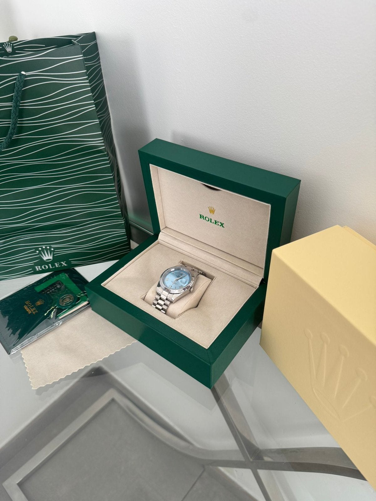 Rolex Day-Date – Tijdloze Klasse met Saffierglas, Ophalen
