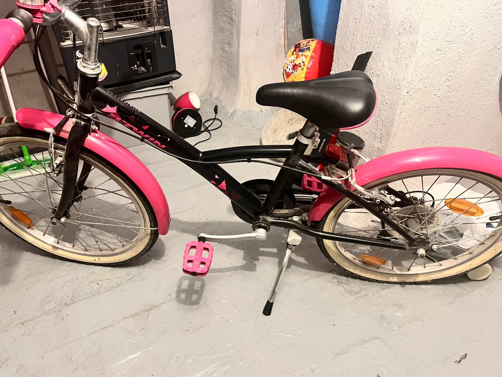 Meisjesfiets, Enlèvement, Utilisé