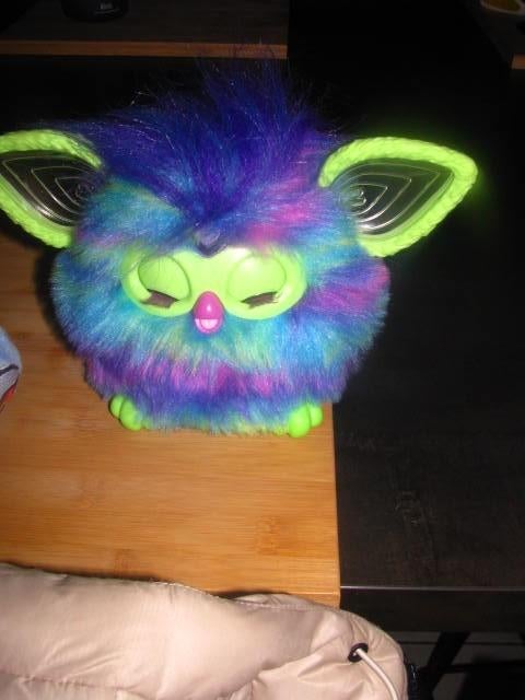 Nieuwe Nederlandse Furby, Ophalen, Zo goed als nieuw