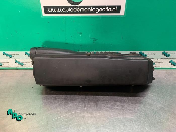 Boîtier filtre à air d'un Mercedes E-Klasse (E-Klasse 02-), Autos : Pièces & Accessoires, Moteurs & Accessoires, 3 mois de garantie