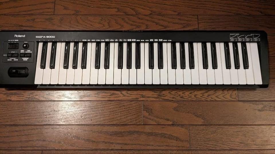 Keyboard Midi Roland A500S, Muziek en Instrumenten, Keyboards, Ophalen, Zo goed als nieuw, 49 toetsen, Roland