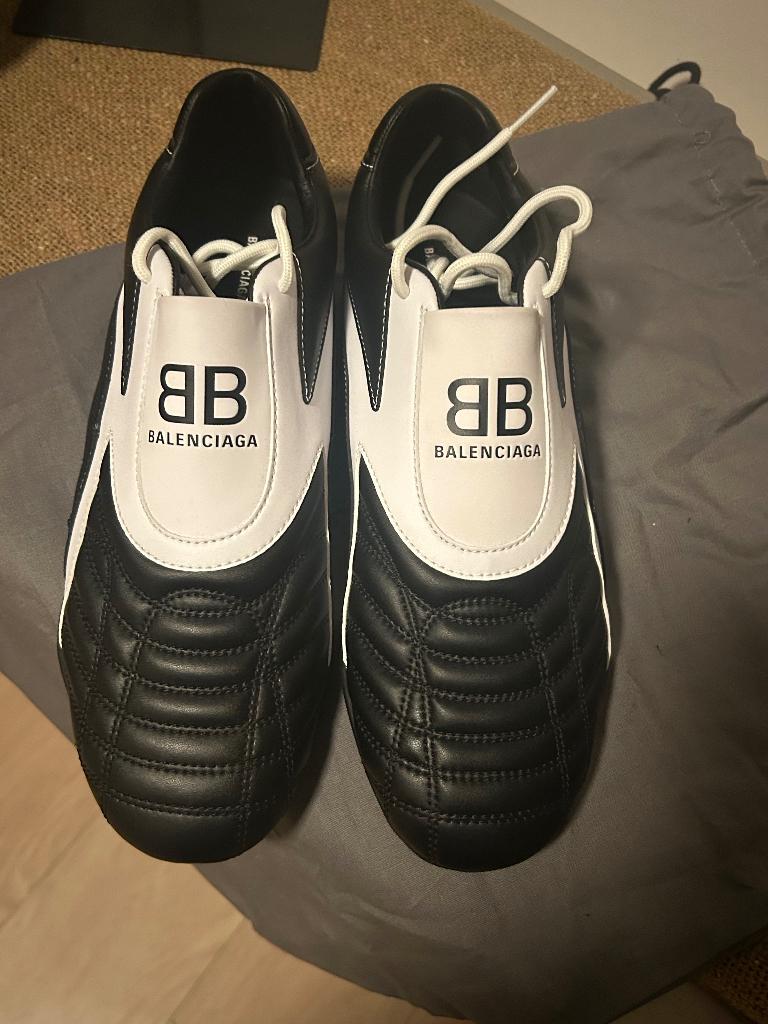Balenciaga nieuw sneakers met doos duchbag authentiek, Balenciaga, Zwart, Ophalen of Verzenden, Zo goed als nieuw