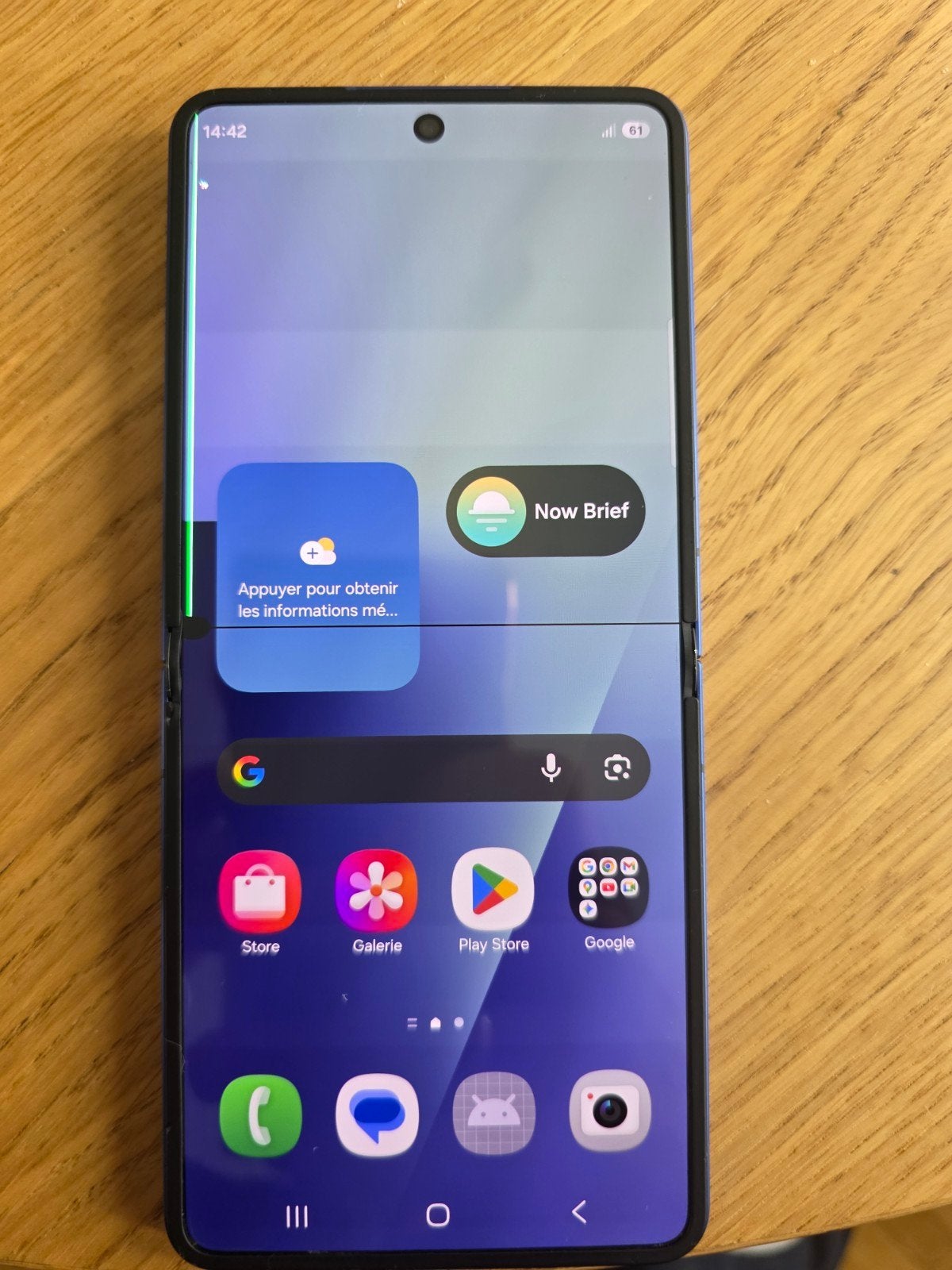 Galaxy Z Flip 7, Télécoms, Téléphonie mobile | Samsung, 10 mégapixels ou plus, Enlèvement, Utilisé, Sans abonnement