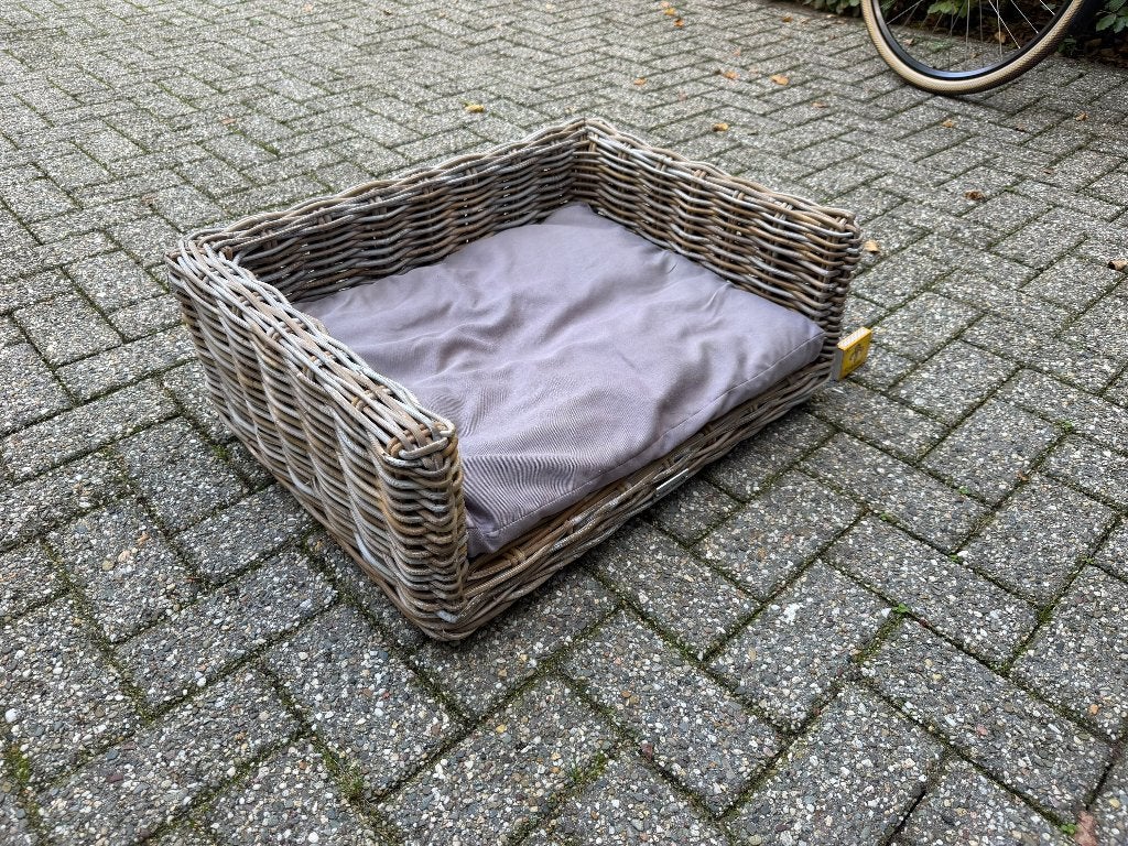 Prachtige Beeztees Rieten Hondemand – Inclusief Kussen, Ophalen of Verzenden, Gebruikt, Overige