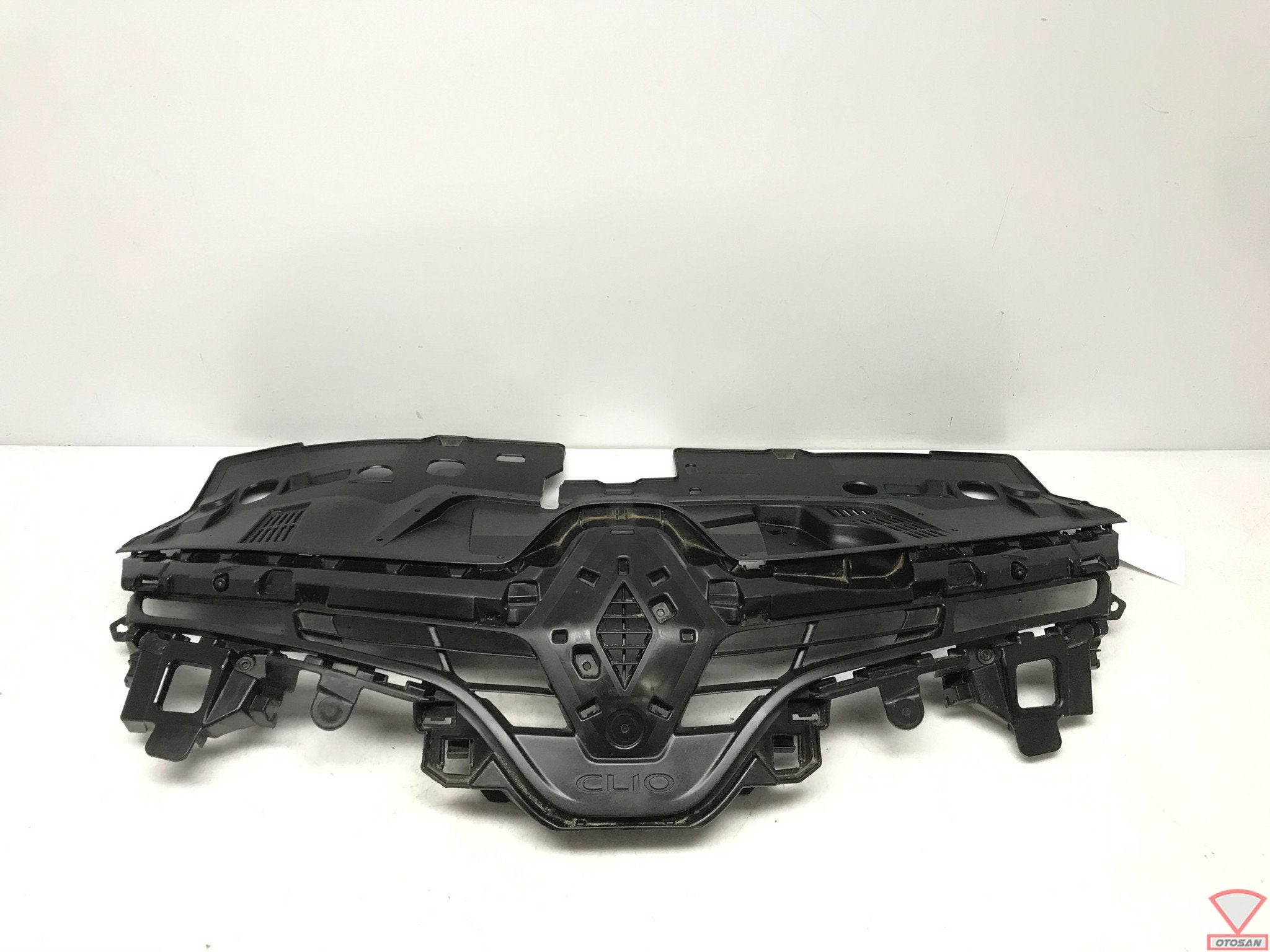 Grille de calandre Renault Clio IV 2013+ d'origine ! 6225631, Renault Group, Contact.group@renault.com, Renault, Utilisé