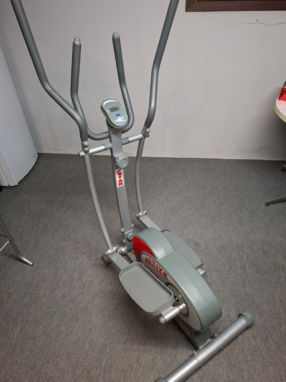 Crosstrainer, Sport en Fitness, Fitnessapparatuur, Ophalen, Gebruikt, Benen, Crosstrainer
