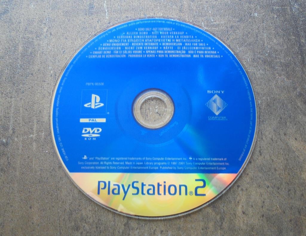 Sony Demo Disc PBPX 95506 voor PS2 (zie foto's), 1 joueur, Enlèvement ou Envoi, Utilisé, À partir de 12 ans