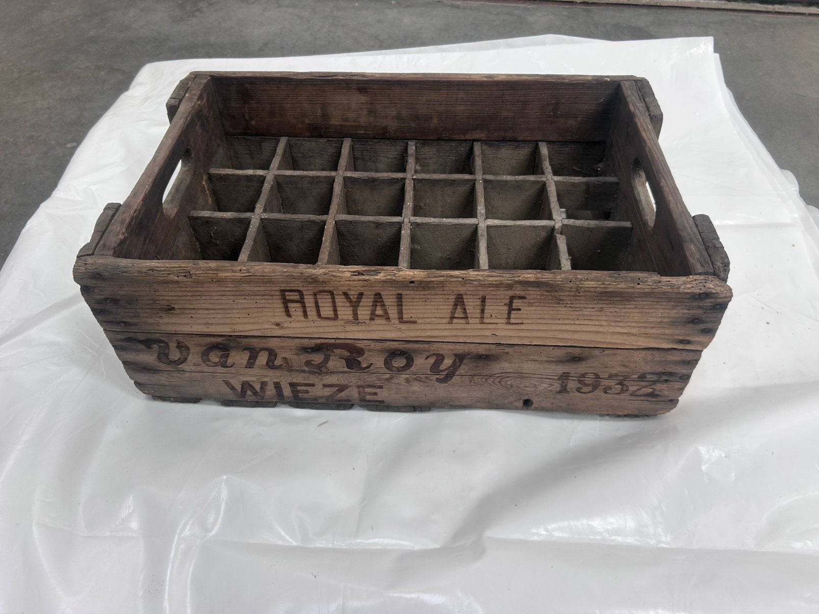 Boîte à bière Van Roy Royal 1932, Collections, Enlèvement, Utilisé, Autres types, Autres marques