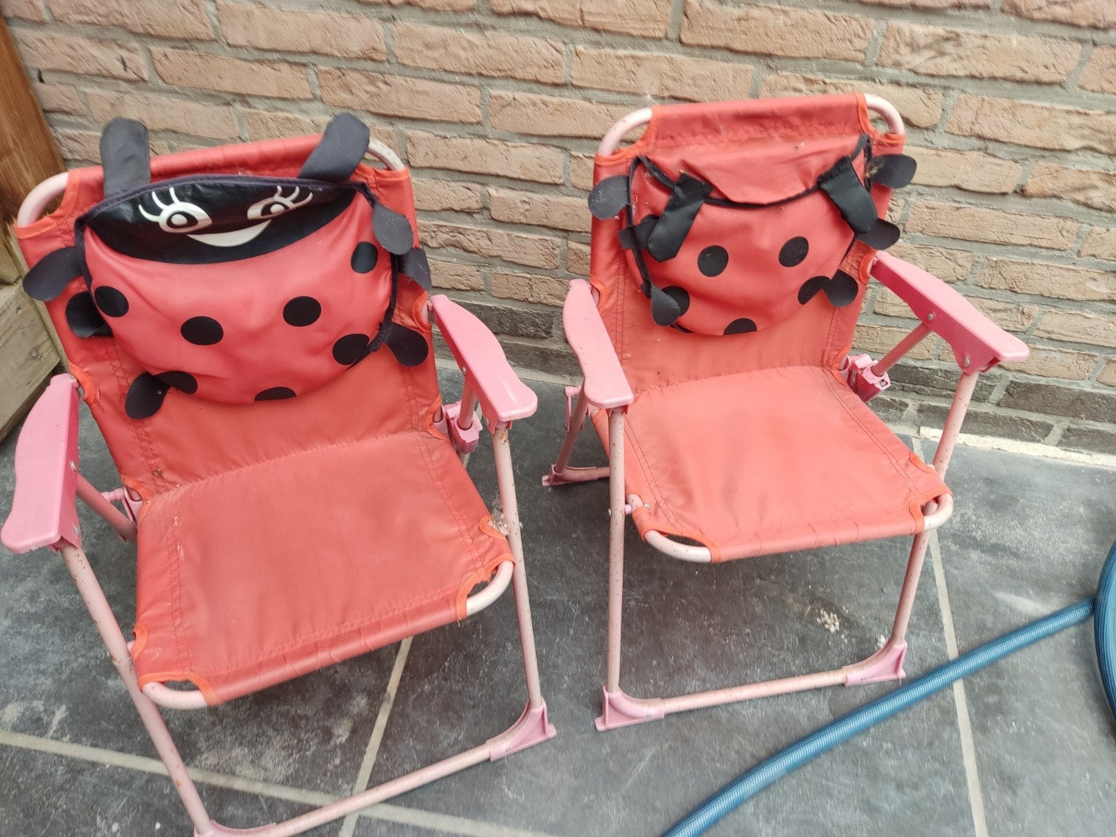 2 kindertuinstoelen, Tuin en Terras, Ophalen