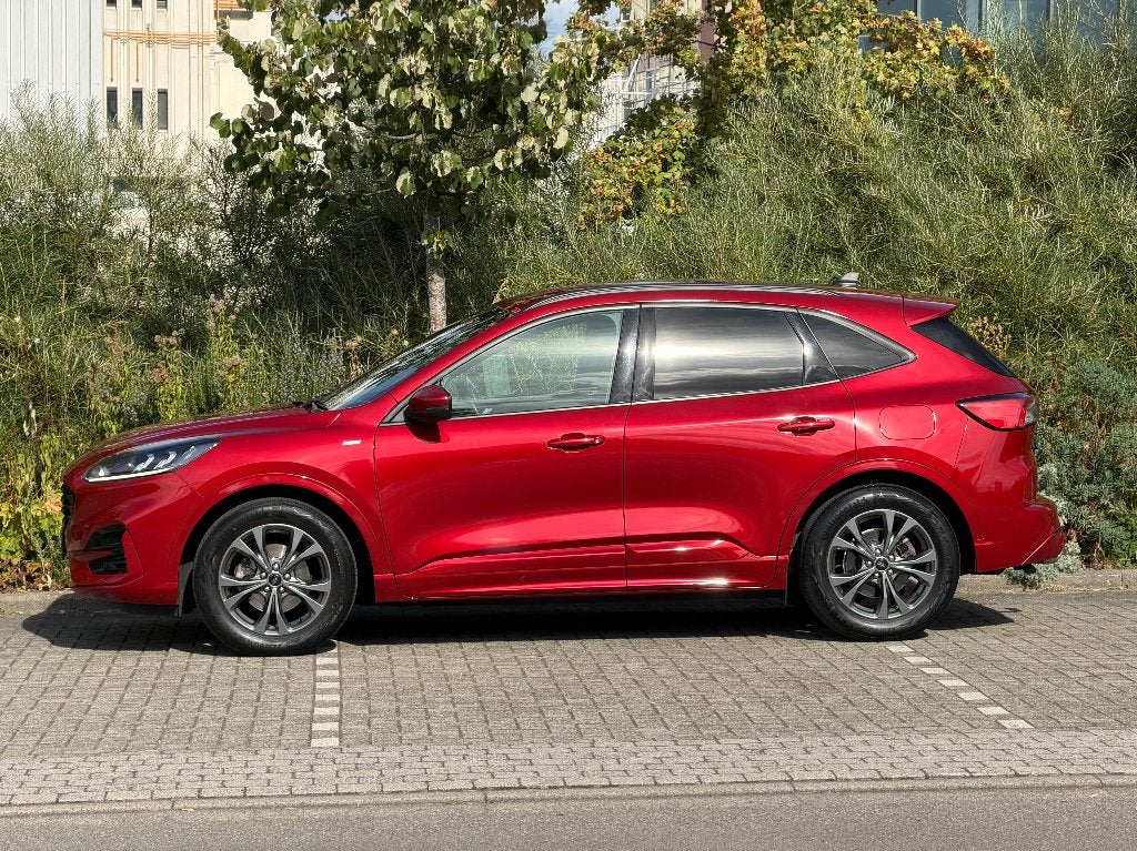 Ford Kuga 1.5 EcoBoost FWD ST-Line Navi,appareil photo,clima, Autos, Rouge, https://public.car-pass.be/vhr/178f965a-d0c2-4149-97e4-8144a96c068e?lang=nl
